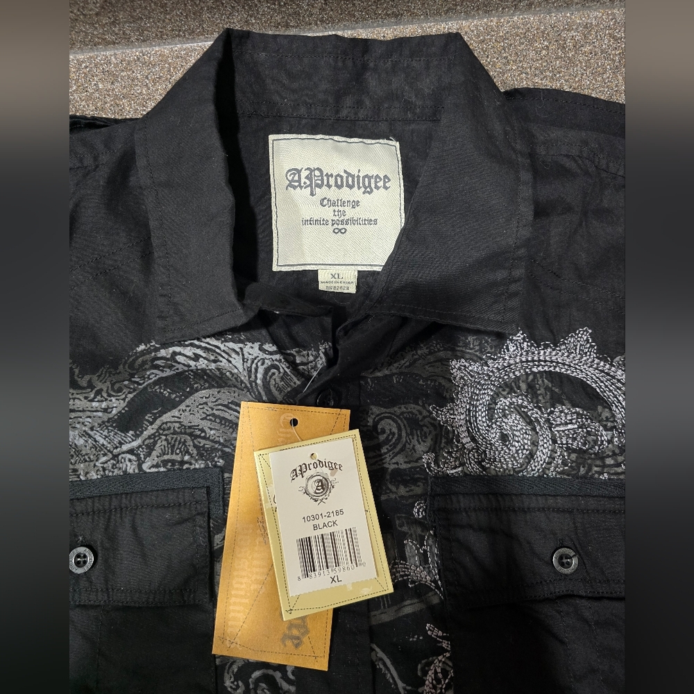 Black Men's Button-Up Shirt Jacket with Subtle Graphic - Picture 2 of 4